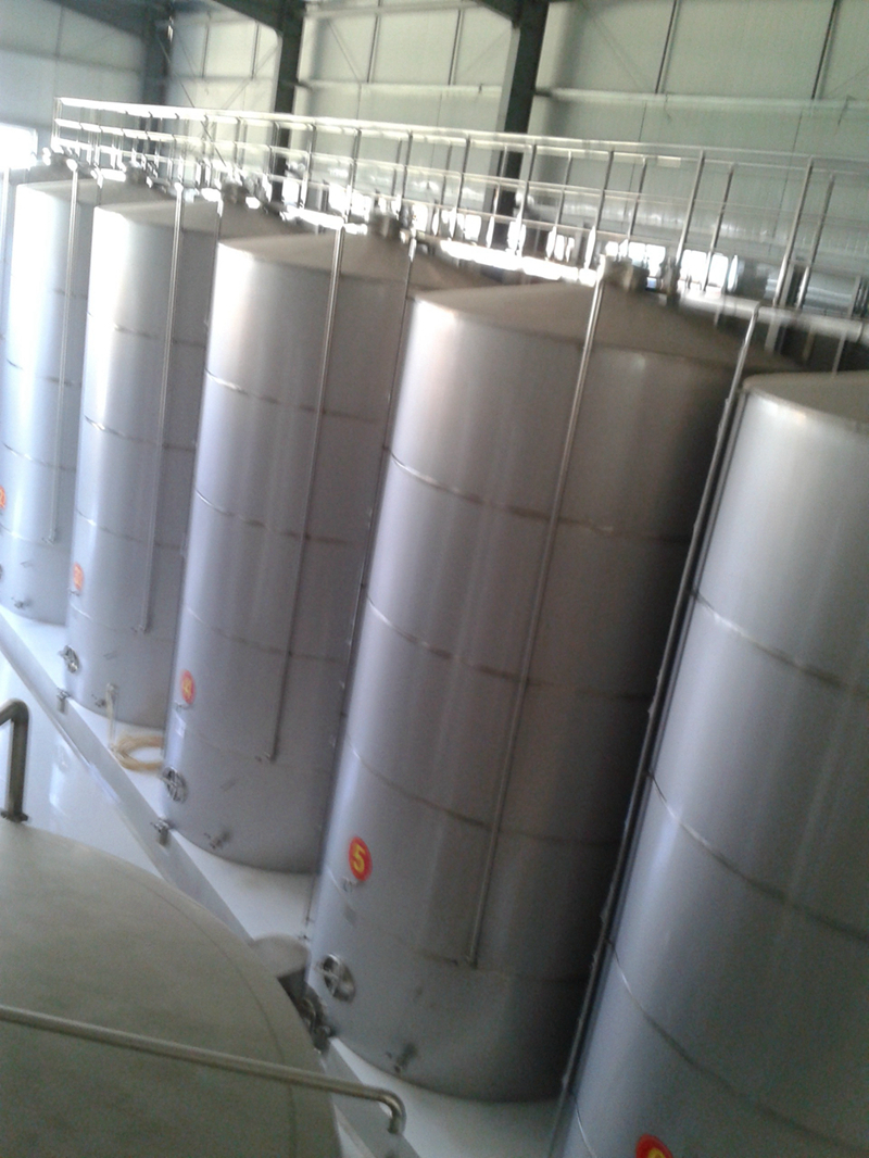 果酒儲罐系統(tǒng)